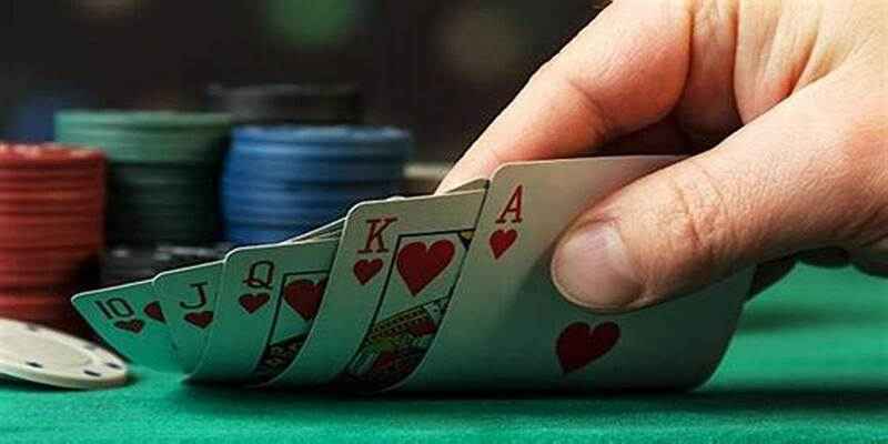 Game bài mậu binh 12BET