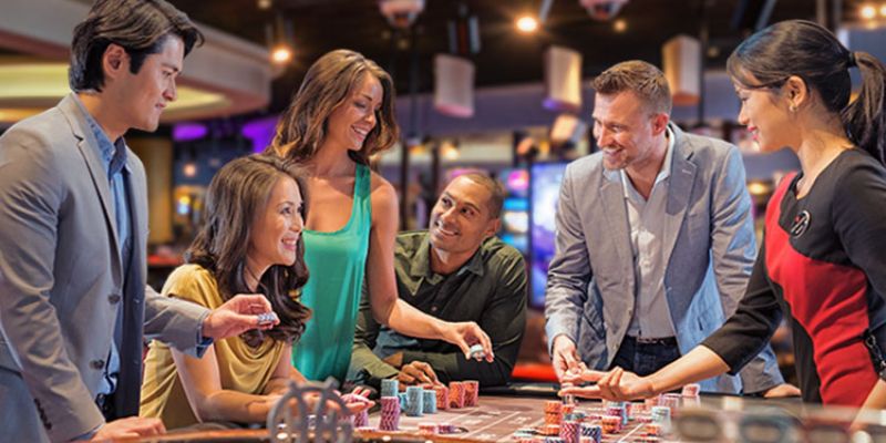 Dealer trực tuyến tại Casino nhà cái S8